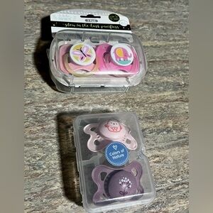 NIB 2- set of Le Bebe glow in the dark 2-pacifiers & Colors of nature 2-pacifier